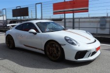 Conducir un Porsche 992 GT3 - 1 vuelta en circuito corto