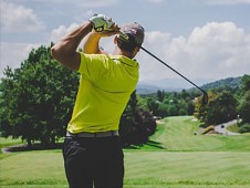 Play Golf Like a Pro with a 60 Minute Lesson
